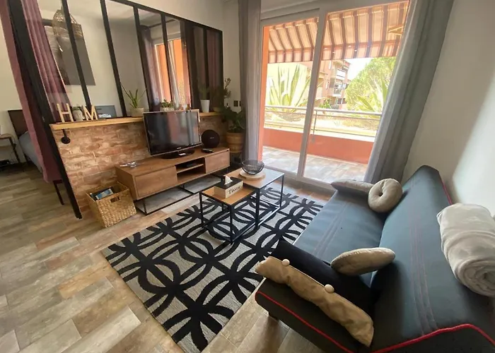 Appartement Vue Mer Avec Place De Parking Privee