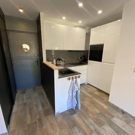 Appartement Vue Mer Avec Place De Parking Privee Sainte-Maxime Exterior foto
